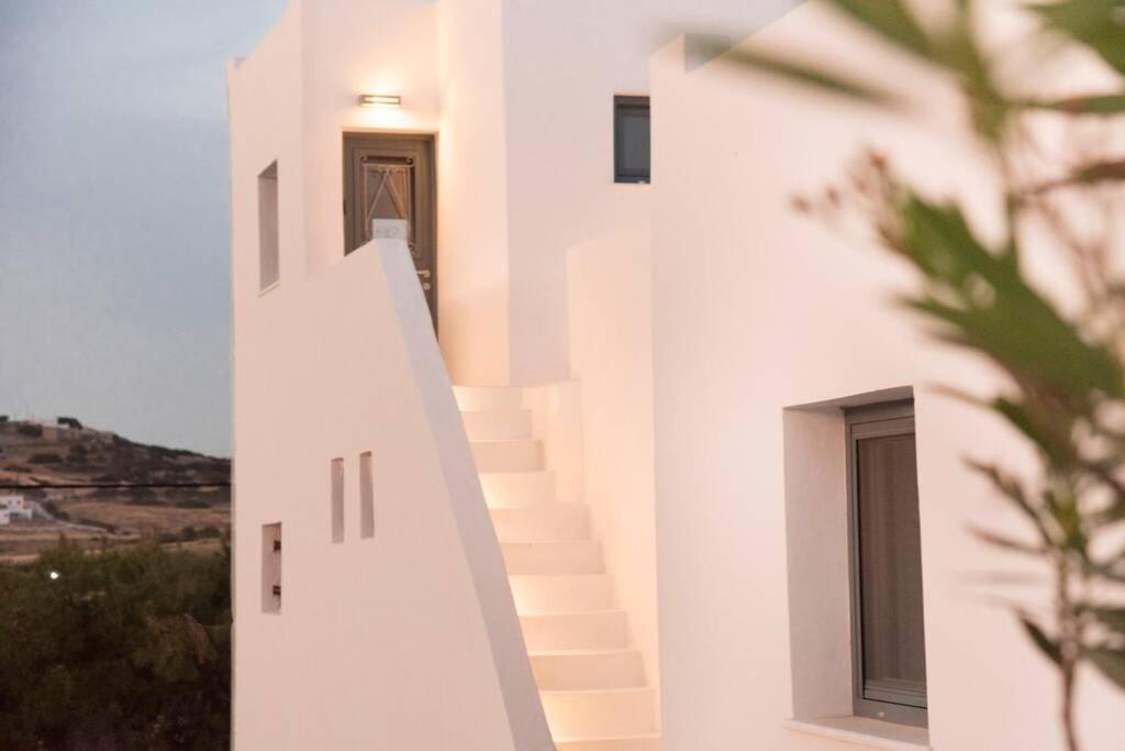 Isterni Sunny Studio W.Breathtaking Naxos Views In Isterni公寓 外观 照片